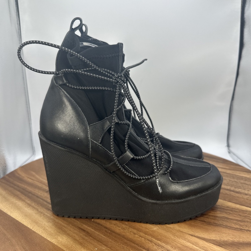 Steve‎ Madden Atomic Black Leather Wedge Booties Grunge Y2K Retro Women's 7M